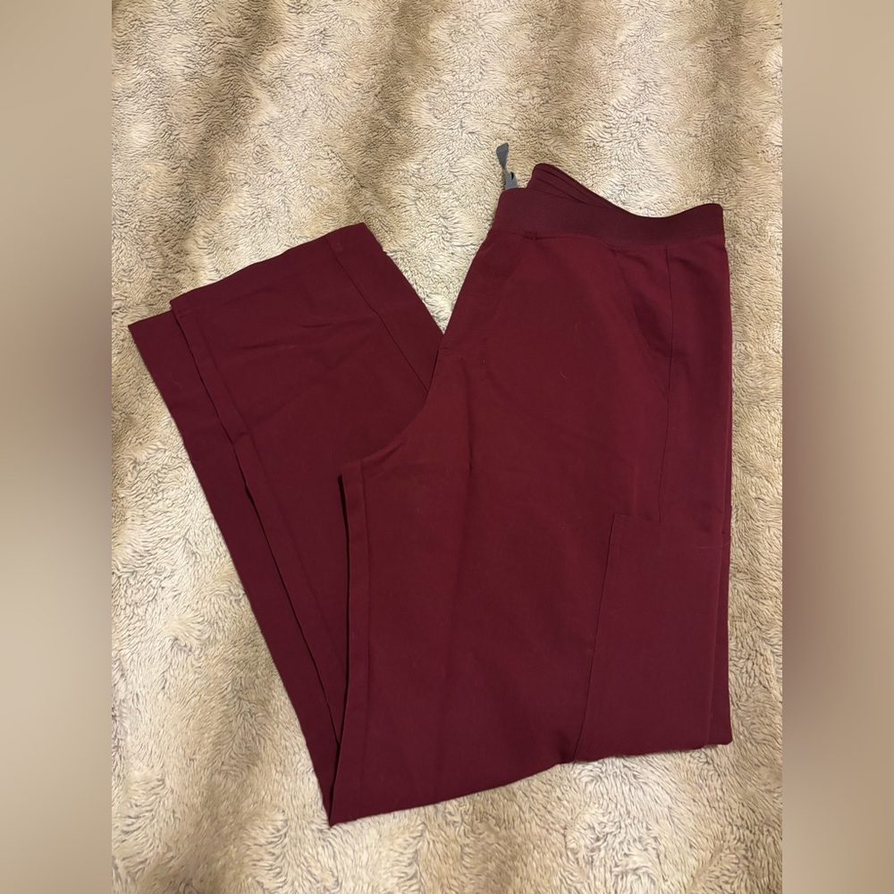 Fig Scrub Pants - SIZE XL - NWOT - Technical Collection